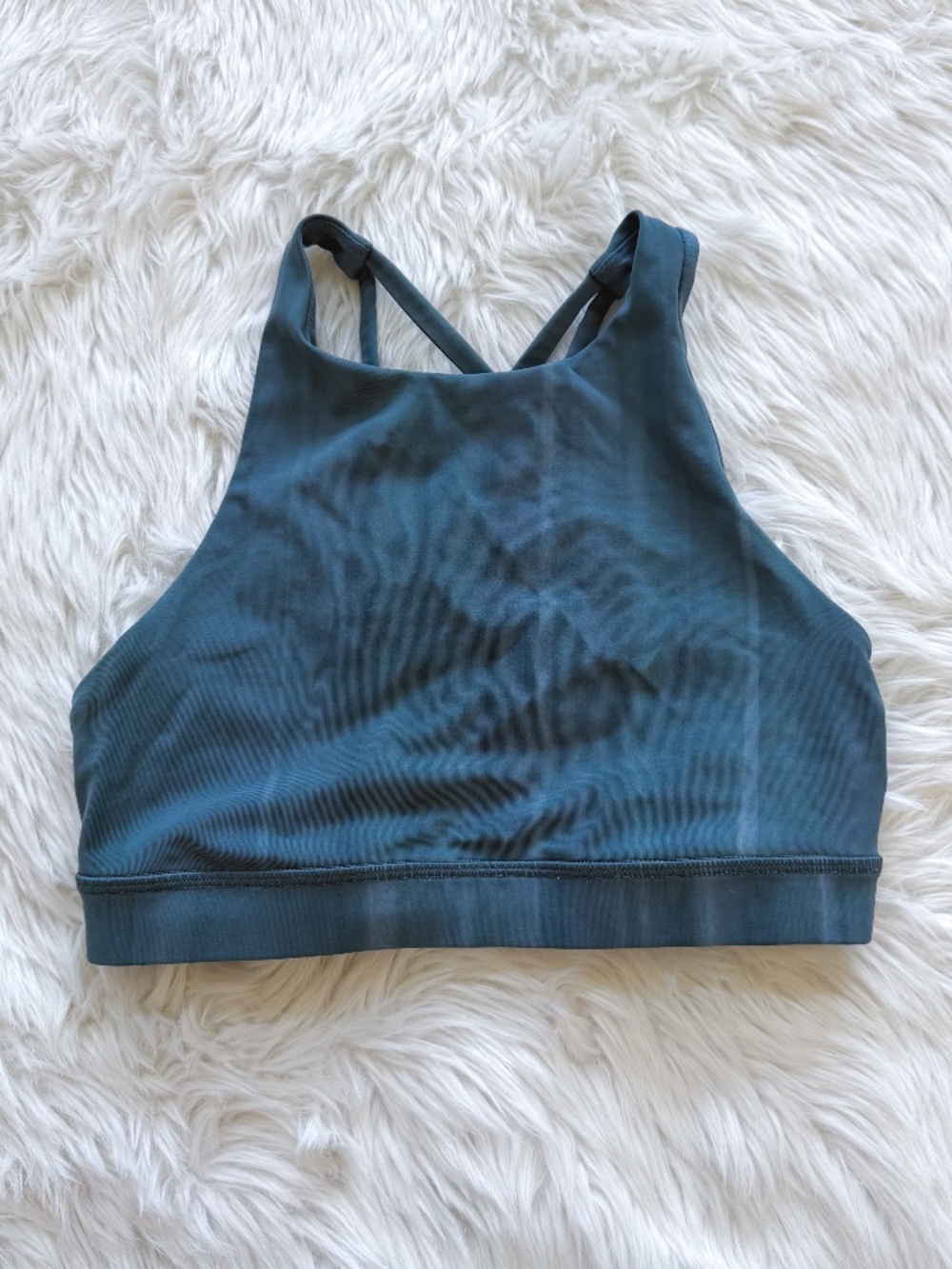 Lululemon - Size 4 - Energy Bra High Neck Linear Spray Dye White Deep Ocean